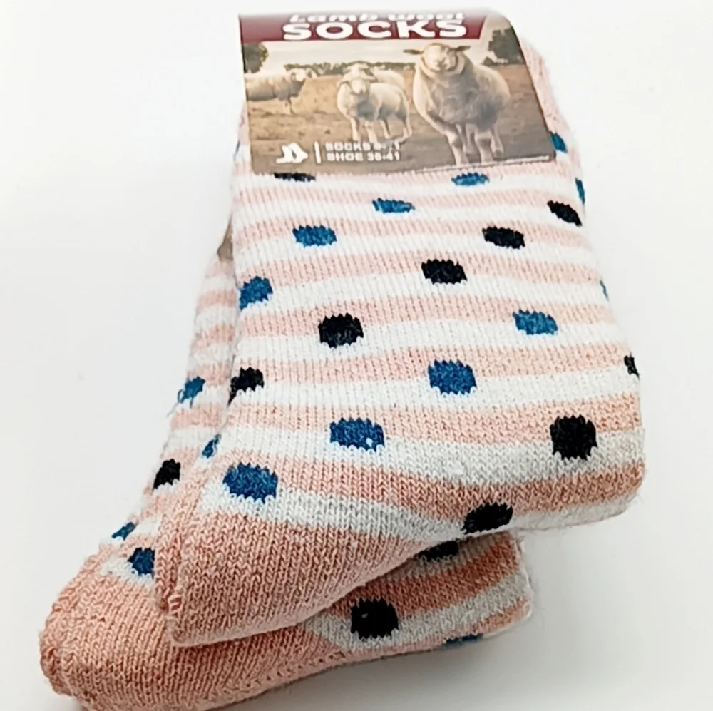 12 Lamb Wool Crew Socks/Thermal Warm Winter Boot Socks Size 9-11 Women